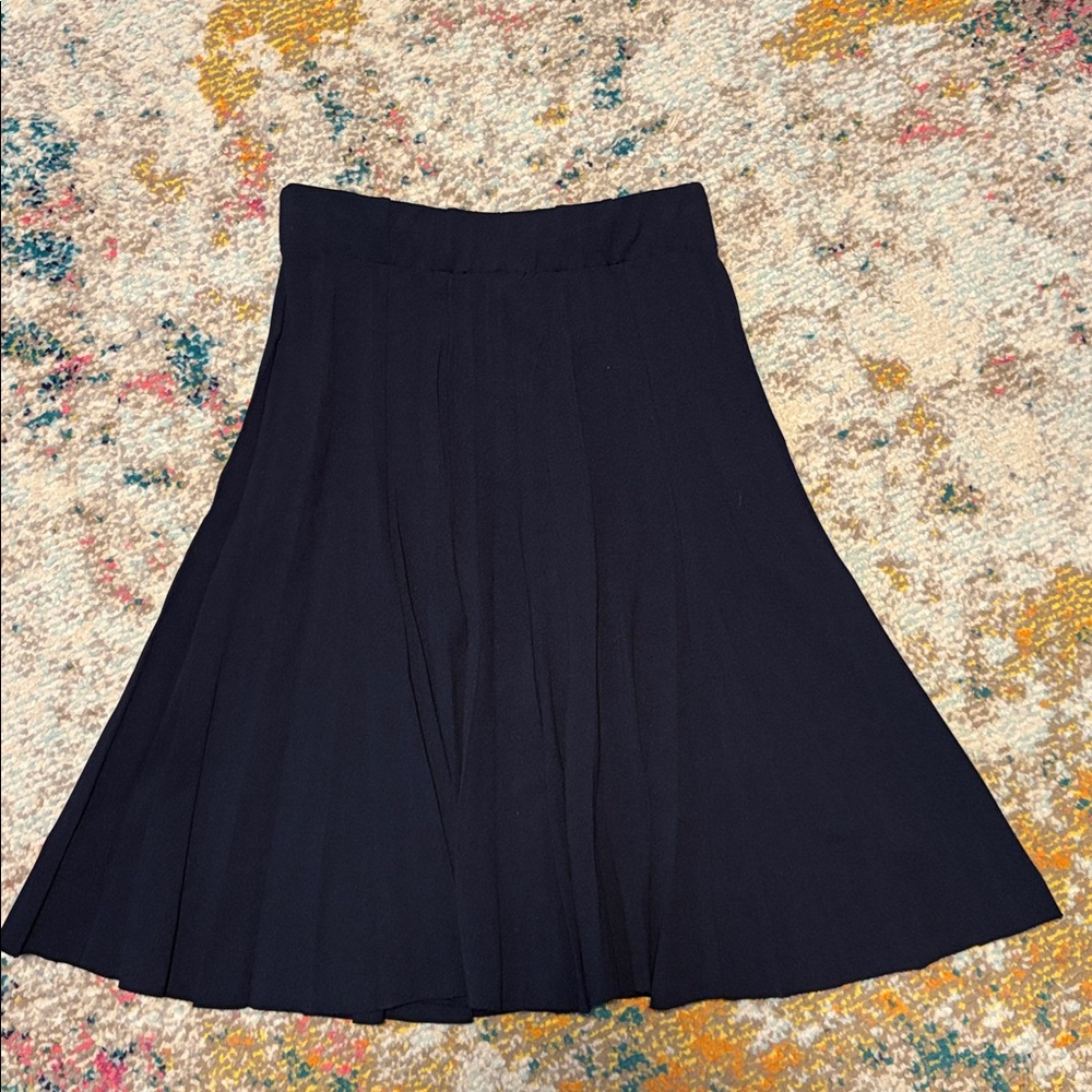ORLY Skirt - Picture 2 of 4